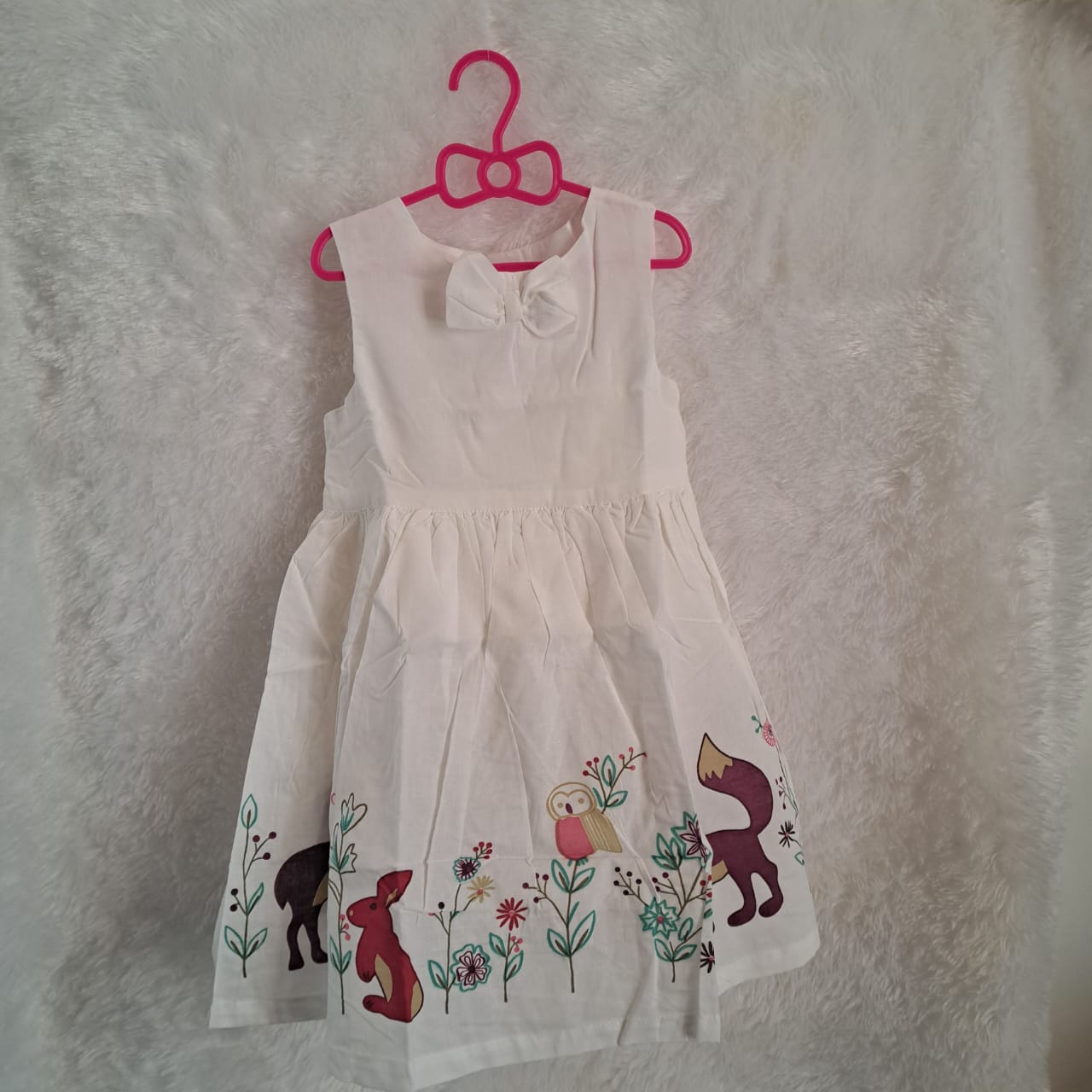 Elegant White Animal Print Dress for Girls – Soft Cotton Fabric (4–5 Years)