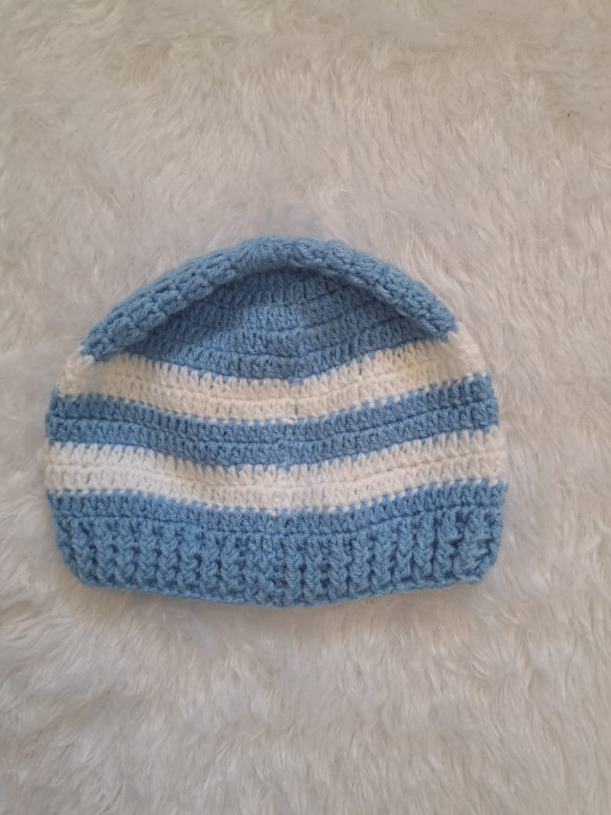 Handmade Crochet Sweater with Cap and Side Button Opening – Size 2–3 Years